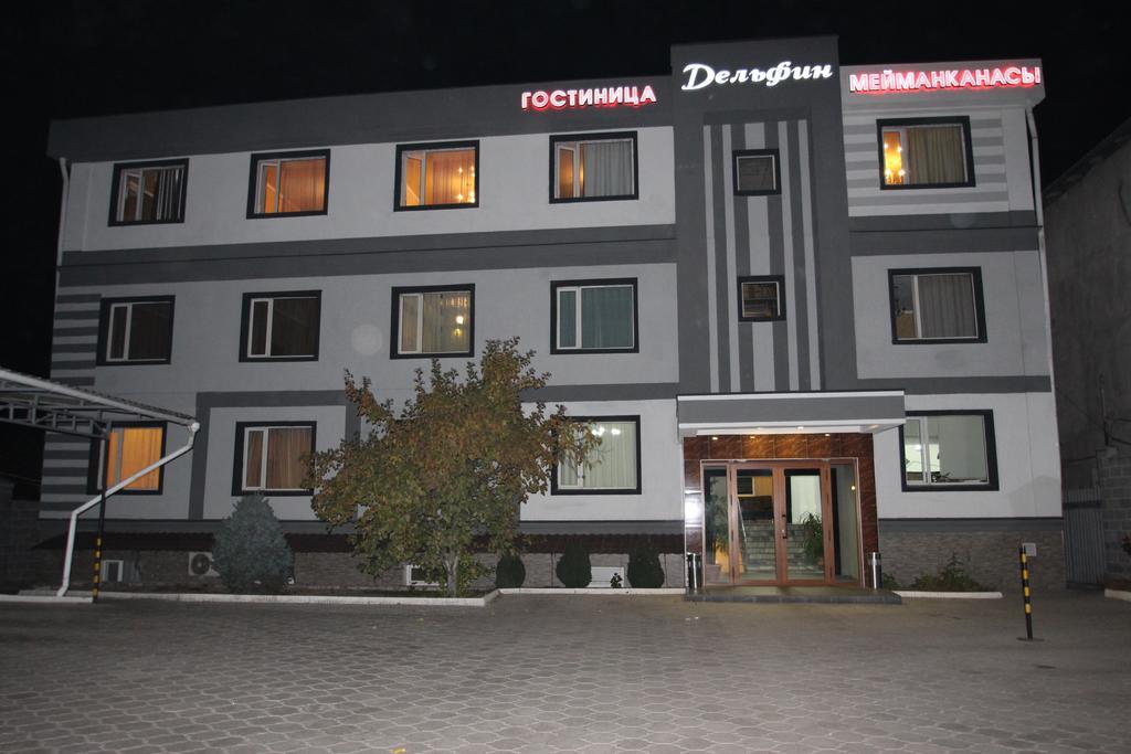 Delphin Guest House Бишкек Экстерьер фото